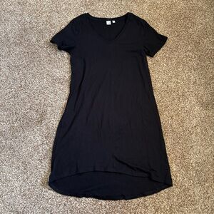Gap || Black V-Neck T-Shirt Midi Dress Size M